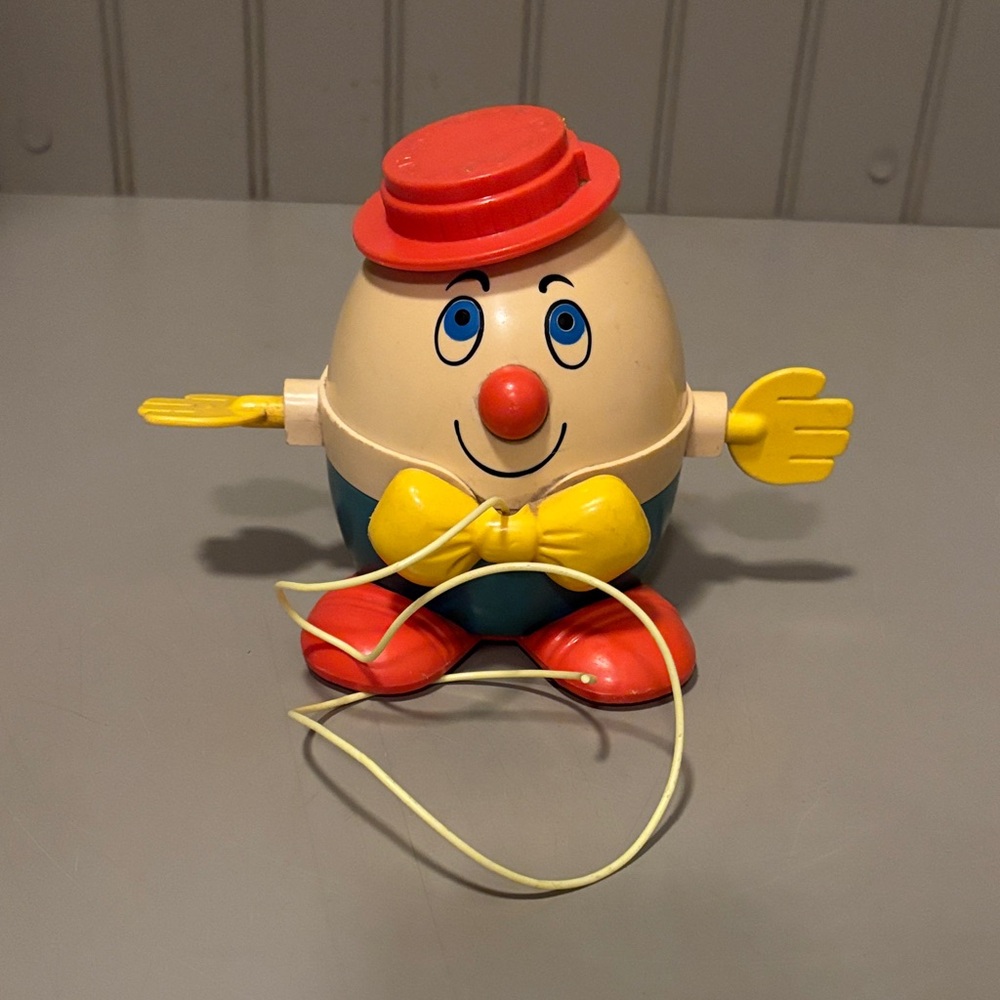 #736 Vintage Humpty Dumpty